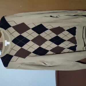Dockers Men's Tan and Navy Argyle Crewneck Sweater